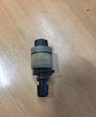 BMW 7 G11 G12 Rear shock absorber actuator solenoid 7668745