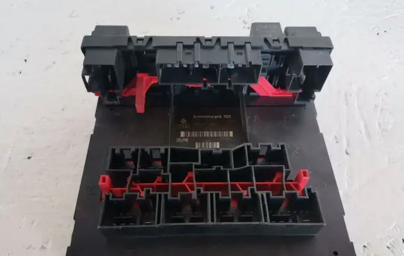 Seat Altea Comfort/convenience module 1K0937049L