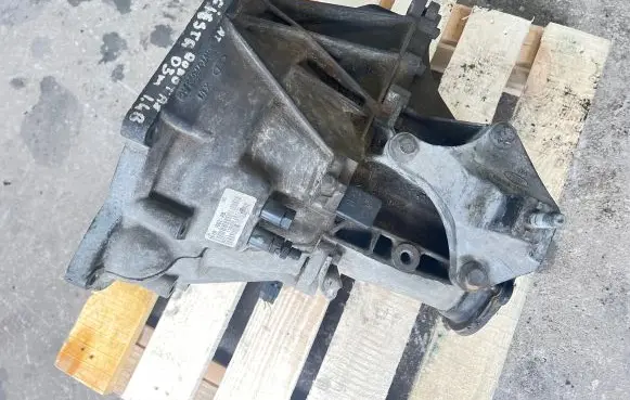 Ford Fiesta Manual 5 speed gearbox 2N1R7002AB T6TC1 110203001771