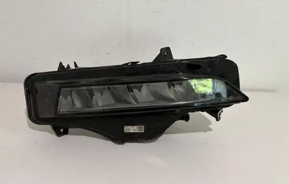 Skoda Octavia Mk4 Front fog light 5E3941700