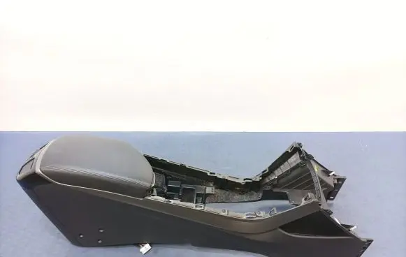 Hyundai i40 Armrest