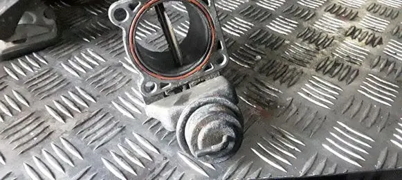 Renault Espace - Grand espace IV Throttle valve RDB60501
