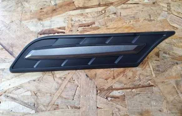 Suzuki Vitara (LY) Front arch trim 72621-54P0