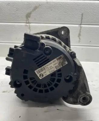 BMW X1 E84 Generator/alternator 7823343