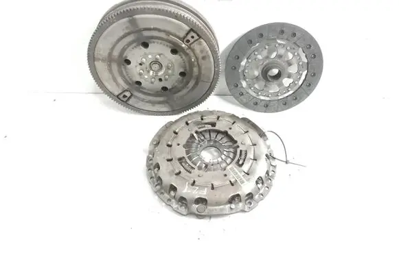 BMW 1 F20 F21 Clutch set kit 7621180 7614327