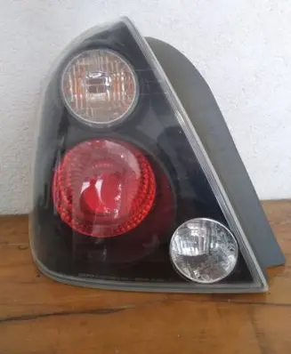 Nissan Altima Rear/tail lights 3151938LC
