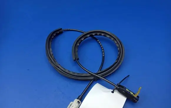Mercedes-Benz C W204 Gear shift cable linkage 2302670164 CH3012