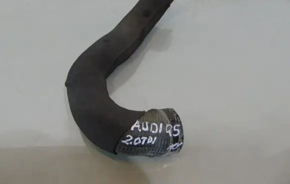 Audi Q5 SQ5 Engine coolant pipe/hose