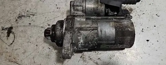 Volkswagen Golf V Starter motor 02Z911023H 0510060396J