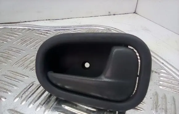 KIA Sportage Front door interior handle