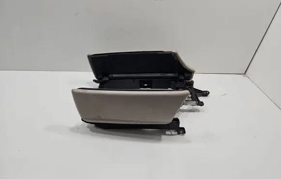 BMW 5 F10 F11 Armrest 1600085
