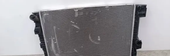 Ford C-MAX II Coolant radiator 8V618005CA