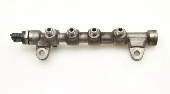 Opel Insignia A Fuel main line pipe 55576177