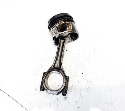 Seat Alhambra (Mk2) Piston with connecting rod