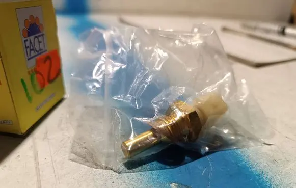 Coolant temperature sensor