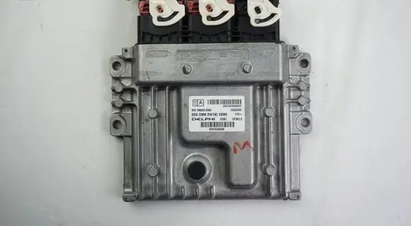 Peugeot 5008 Engine control unit/module 9801556080 28333381 9666912580