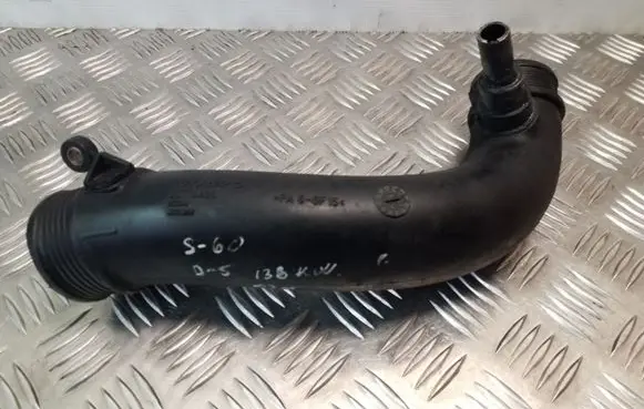 Volvo S60 Intercooler hose/pipe 30714480