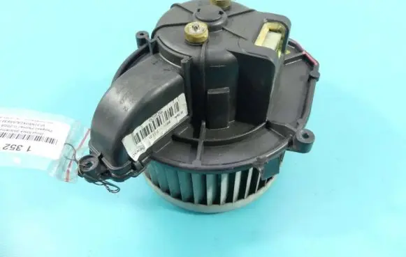 Peugeot Partner Heater fan/blower 5E2228200 IMPRK1352770