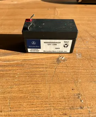 Mercedes-Benz B W247 Car battery N000000004039