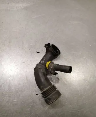 Citroen DS3 Intercooler hose/pipe 9683725080