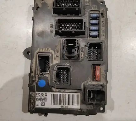 Peugeot 407 Comfort/convenience module S120017001H BSCA0400