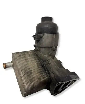 BMW 5 E39 Oil filter mounting bracket 2247204 8792145 054091002
