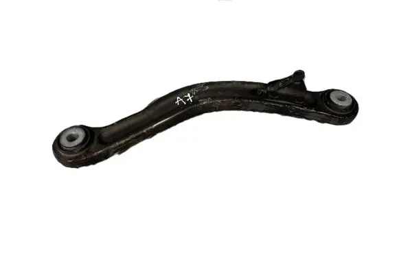 Mercedes-Benz C AMG W204 Rear control arm 20407