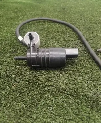BMW i3 Windshield washer spray nozzle 7388349 P190622 M190619