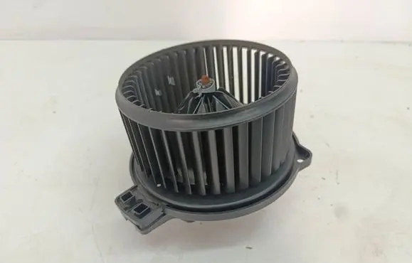 Hyundai Veloster Heater fan/blower F00S3B2487