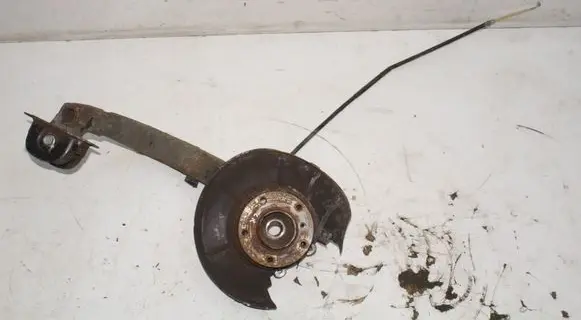 BMW Z4 E85 E86 Rear wheel hub