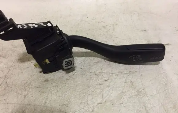 Audi A3 S3 8P Indicator stalk 8P0953513