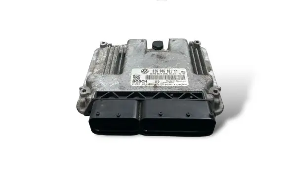 Volkswagen Touran I Engine control unit/module 03G906021AN 03G906021MM 0281014044