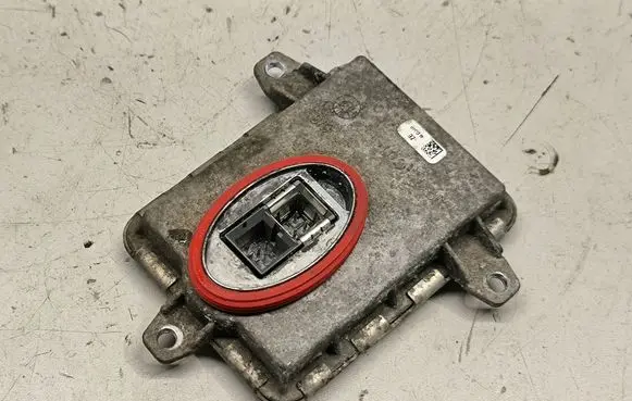 Mercedes-Benz CLA C117 X117 W117 Headlight ballast module Xenon A2229003300