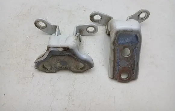 Lexus GS 250 350 300H 450H Rear door hinge set A046694
