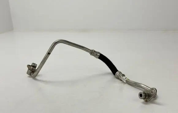 BMW 2 G42 Turbo turbocharger oiling pipe/hose 8489607
