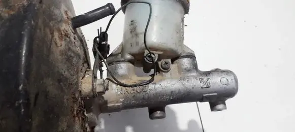 Subaru Impreza I Master brake cylinder
