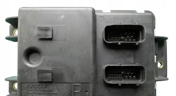 Volkswagen Polo V 6R Wing mirror control module 504280976 F005V00802