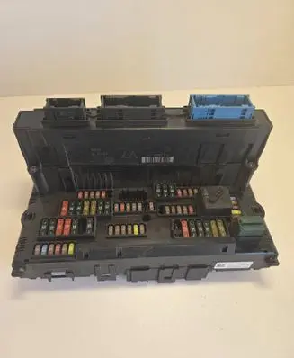 BMW 5 F10 F11 Fuse box set 317033442 04253189 9252815