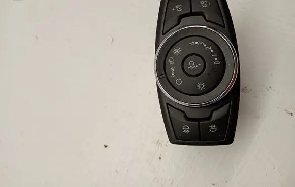Ford Mustang VI Light switch DG9T13D061