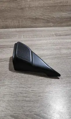 Volvo V50 Front door high frequency speaker 8679629