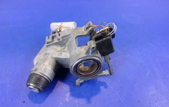 Seat Toledo I (1L) Ignition lock