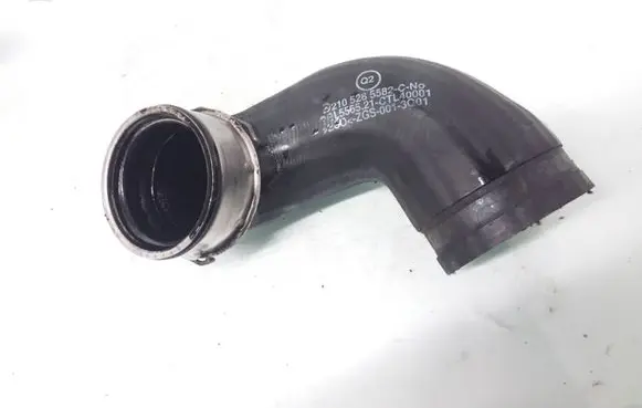 Mercedes-Benz E W210 Intercooler hose/pipe 2105285582