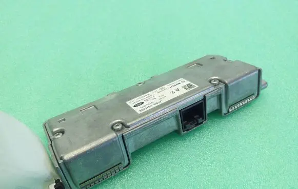Windshield/windscreen camera