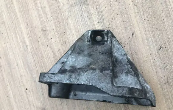 BMW X1 F48 F49 Engine mounting bracket 4714714