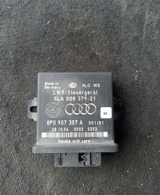 Audi A6 S6 C6 4F Light module LCM 5LA00837921 8P0907357A