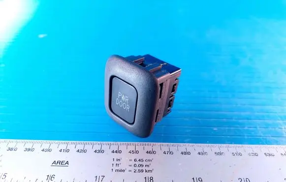 Toyota Sienna XL40 IV Other switches/knobs/shifts 15F9363