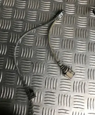 Audi A4 S4 B8 8K Front ABS sensor wiring 