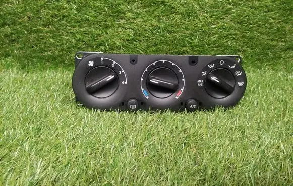 Ford Explorer Climate control unit 11K281336