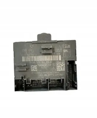 Volkswagen PASSAT B7 Door control unit/module 5Q0959592D