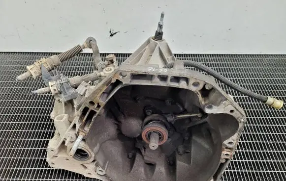 Renault Clio III Manual 5 speed gearbox 